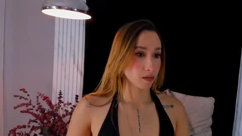 MONIK FOX online show from October 3, 8:14 pm