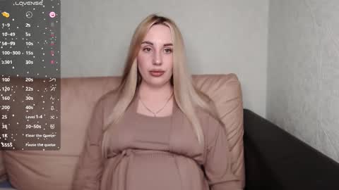 Monika online show from October 31, 1:37 pm