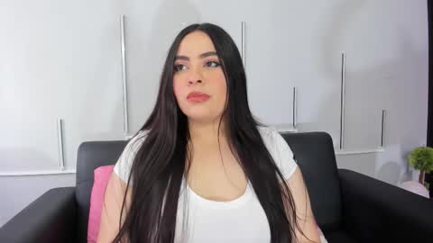 MONSERRAT online show from November 30, 1:26 pm