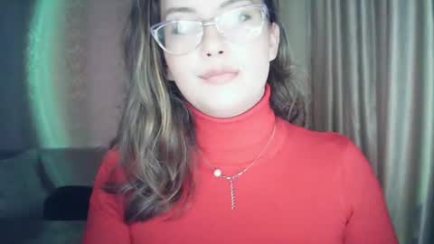 moodiemira online show from October 10, 4:56 pm