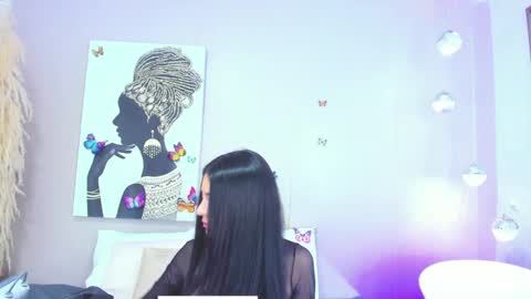 Moon online show from April 2, 1:08 pm