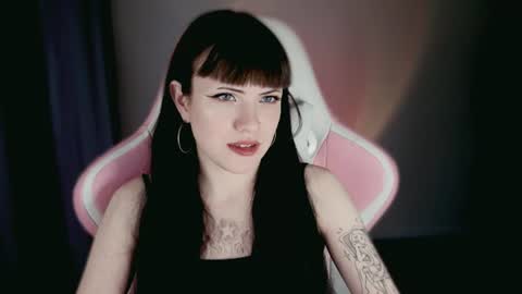  sophie  online show from June 12, 7:22 pm