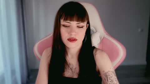  sophie  online show from June 30, 4:50 pm