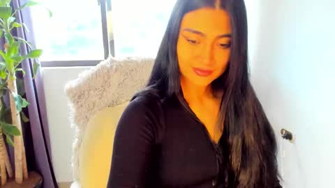 moonie_baddie31 online show from September 27, 8:38 pm