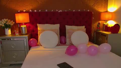 moonligt_iris online show from February 26, 5:50 am