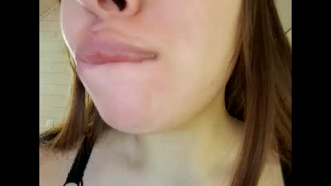 moonrose69 online show from March 2, 7:09 am