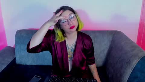 morgana_noctis online show from July 13, 1:28 am