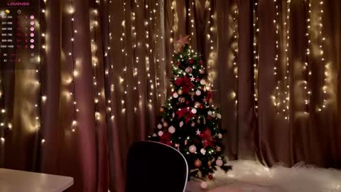 morvelyn online show from December 19, 4:32 pm