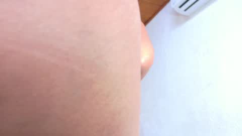 mrs_buttocks online show from January 24, 2:19 pm