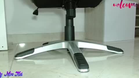 Tell me Katty  online show from February 25, 9:04 pm