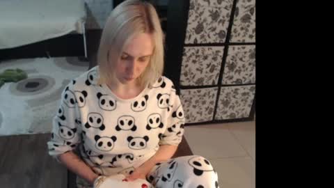 Sasha online show from June 2, 12:50 pm