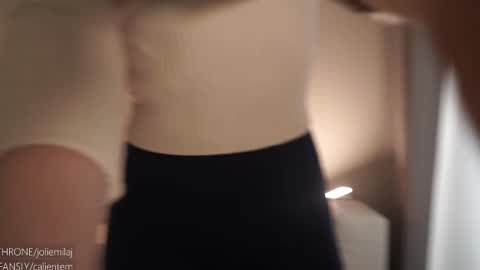 Your M online show from March 3, 1:59 pm