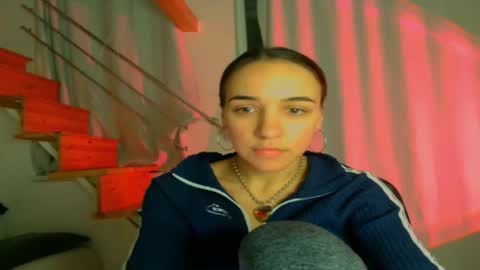 ms_sophiee online show from January 26, 9:18 pm