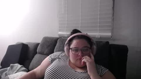 Ms. Cami Rose online show from November 6, 2:39 am