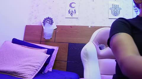 Manuela  online show from February 23, 3:07 am