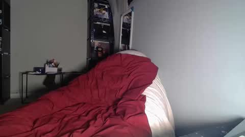 MsVioletx online show from February 11, 8:10 pm