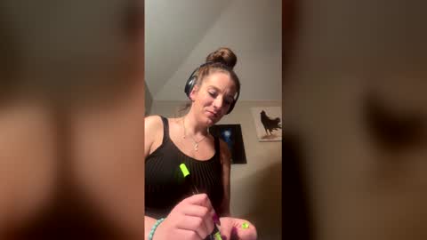 Tara Jane online show from February 19, 4:45 am