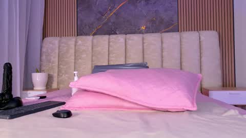 Tell me Sofi  online show from March 21, 3:33 am