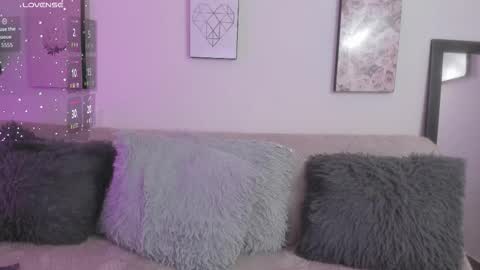 muriell_69 online show from October 17, 11:52 pm