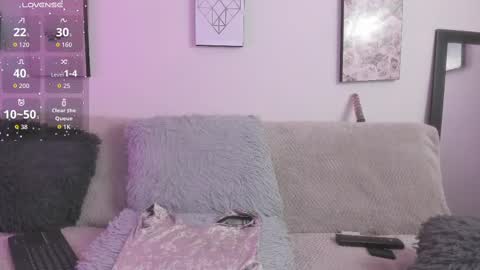 muriell_69 online show from September 9, 7:13 pm