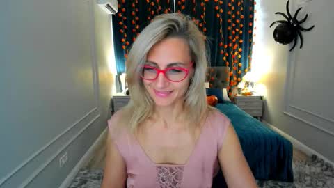 Diana online show from October 22, 11:37 am