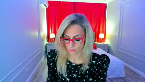 Diana online show from April 10, 12:22 pm