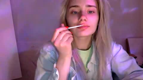 musescorner online show from February 23, 5:45 pm