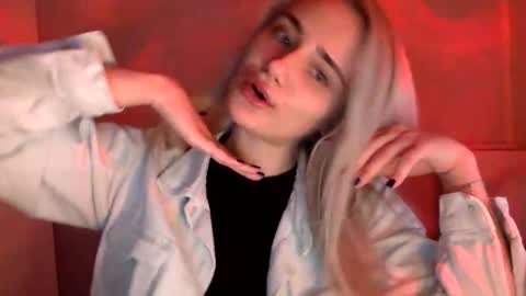 musescorner online show from April 16, 9:39 pm