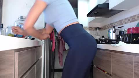 VALENTINA Luna  online show from March 9, 9:57 pm