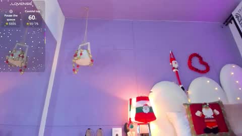 my_aleja_ online show from December 18, 1:38 pm