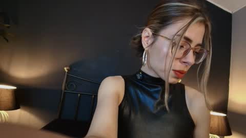 Maite online show from September 24, 1:32 pm