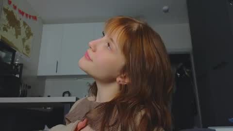  PARIS   online show from February 14, 12:41 am