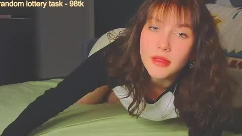  PARIS   online show from December 5, 3:37 am