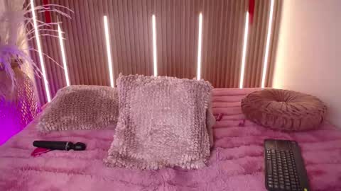 Myla  online show from March 27, 8:26 am