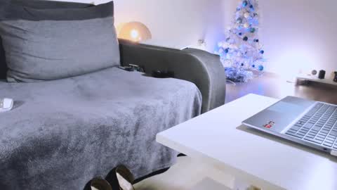 Anda online show from January 28, 9:29 pm