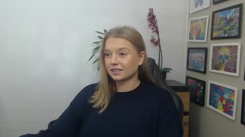 Erica online show from November 23, 1:02 pm