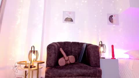 mystic carito online show from November 1, 8:13 pm