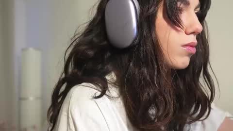 MILLI online show from October 21, 9:35 am