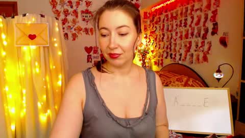 MystyDew online show from February 25, 11:43 am