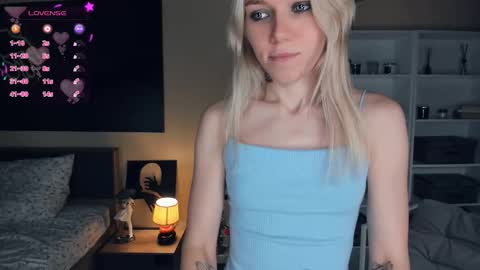 Olivia or just olive online show from October 4, 7:40 pm