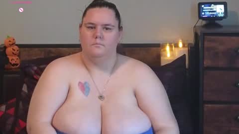 Mzjuicybootay online show from September 30, 5:07 pm