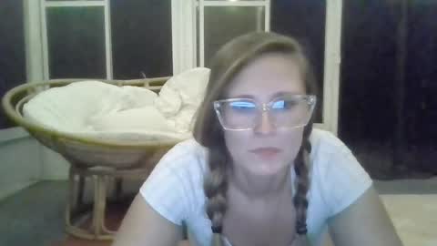 n00biez online show from June 3, 1:07 am