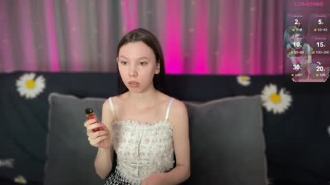 Vanessa and Julia  online show from January 16, 7:31 pm