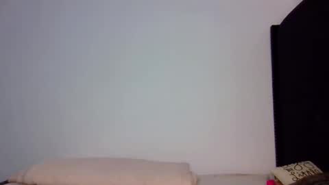 nafertiti online show from November 2, 5:33 am