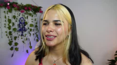 Naho  Sigueme en mis Redes Sociales Follow me on my social networks online show from March 7, 1:45 am