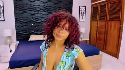 Nahomy online show from November 9, 9:22 pm