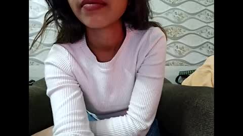 Naina online show from December 18, 6:03 pm