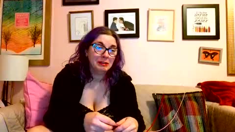 Lizzy online show from February 18, 6:04 am