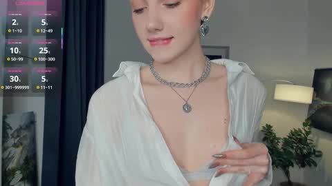 Kate online show from November 5, 1:16 pm