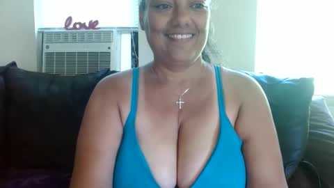 Nala Thickk online show from June 2, 9:49 pm
